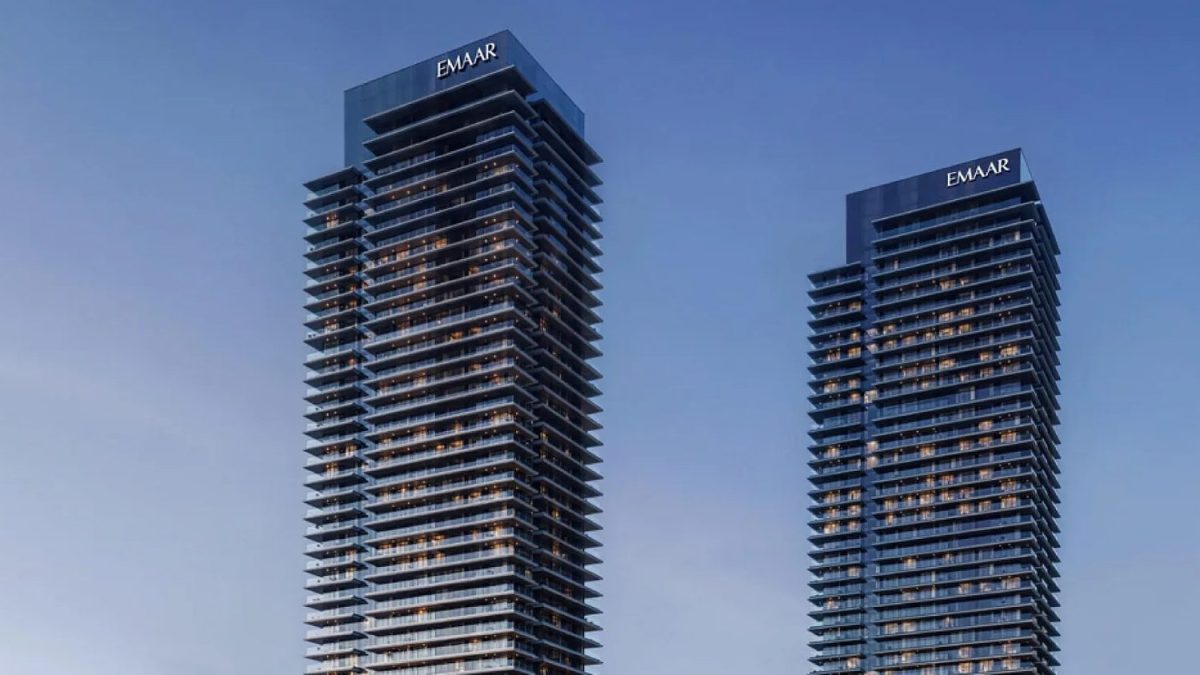 commercial and residential real estate Commercial real estate Residential real estate Real estate investment