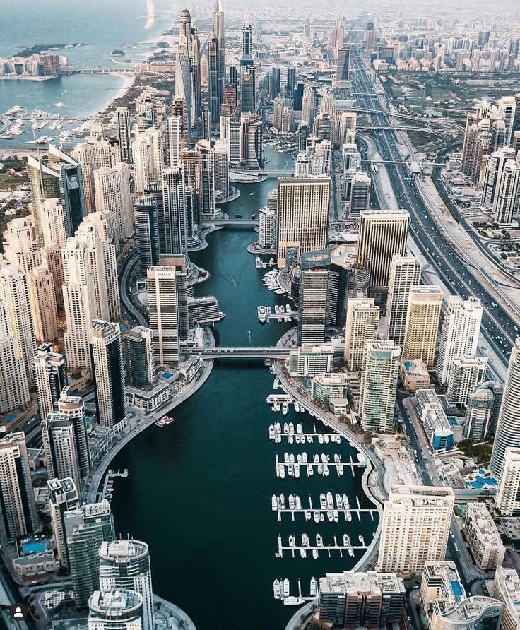 Dubai Marina and Downtown Dubai Dubai real estate Property investment in Dubai Real estate market in Dubai